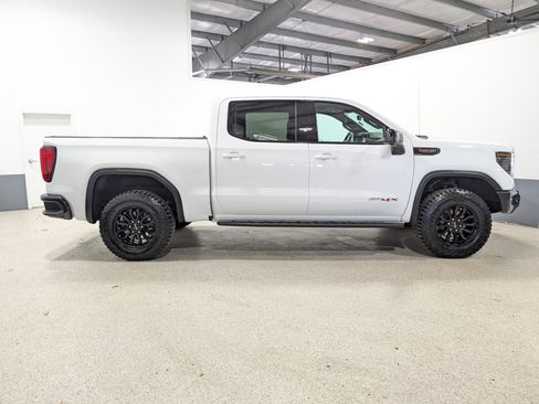 Used 2023 GMC Sierra 1500 AT4X AWD/4WD image 2