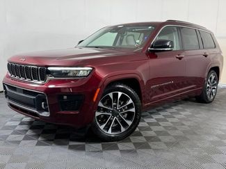 Used 2022 Jeep Grand Cherokee L Overland w/ Luxury Tech Group IV AWD/4WD video 1