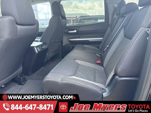 Used 2014 Toyota Tundra SR5 w/ SR5 Upgrade Package image 3