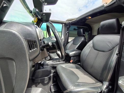 Used 2016 Jeep Wrangler Sport AWD/4WD image 19