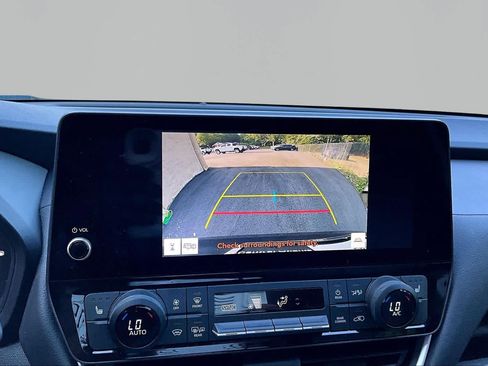 Used 2025 Toyota Grand Highlander FWD image 27