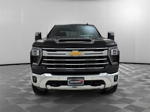 Used 2024 Chevrolet Silverado 2500 LTZ w/ LTZ Premium Package image 8