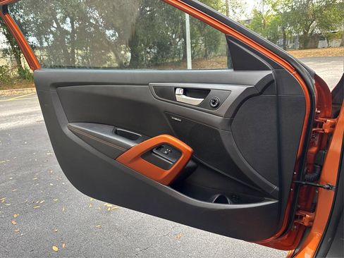 Used 2016 Hyundai Veloster Turbo w/ Option Group 04 image 18