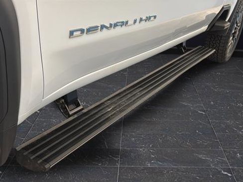 Used 2025 GMC Sierra 2500 Denali Ultimate w/ Snow Plow Prep/Camper Package AWD/4WD image 45