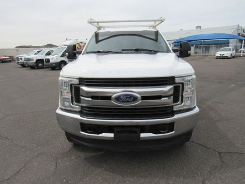 Used 2019 Ford F250 XL w/ STX Appearance Package image 3