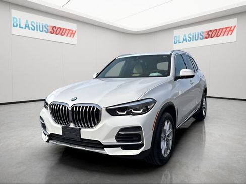 Used 2022 BMW X5 xDrive40i w/ Climate Comfort Package AWD/4WD image 7