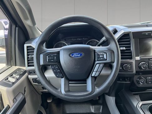 Used 2021 Ford F250 XLT w/ XLT Premium Package image 13