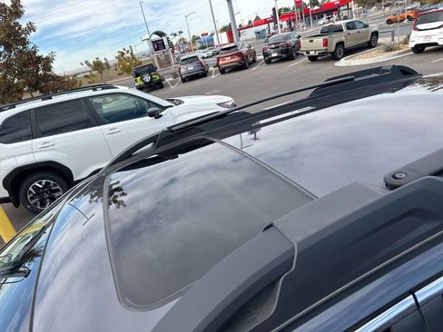 Certified 2025 Subaru Outback Premium image 8