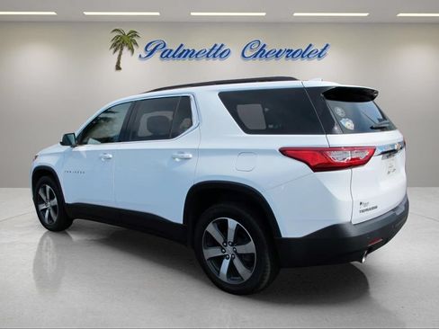 Used 2021 Chevrolet Traverse LT w/ LT Premium Package FWD image 5