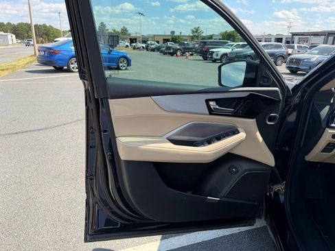 Used 2025 Acura MDX w/ Technology Package image 13