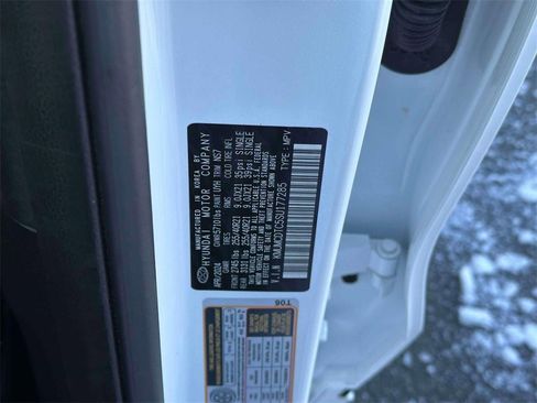 Used 2025 Genesis GV70 3.5T Sport w/ Sport Advanced Package image 19