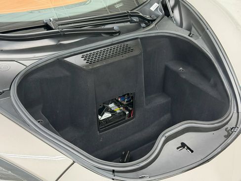 Used 2017 McLaren 570S RWD image 85