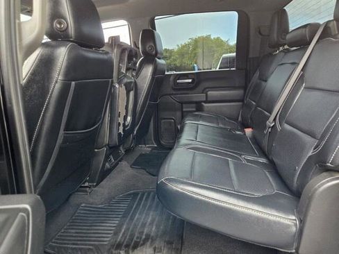 Used 2020 Chevrolet Silverado 2500 Custom w/ Custom Value Package AWD/4WD image 13
