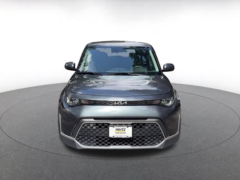 Used 2025 Kia Soul LX w/ LX Technology Package FWD image 4