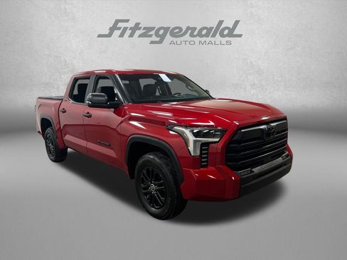 Used 2024 Toyota Tundra SR5 AWD/4WD image 9