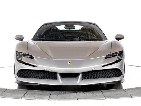 Used 2024 Ferrari SF90 Spider AWD/4WD image 16