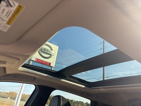 New 2026 Nissan Kicks SR w/ SR Premium Package image 24