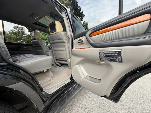 Used 2007 Lexus LX 470 4WD image 79