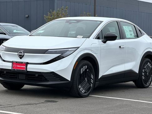 New 2026 Nissan Leaf w/ Floor Mat Package (S+) image 8