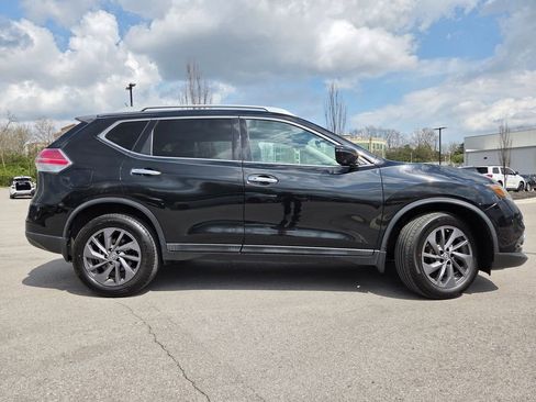 Used 2016 Nissan Rogue SL image 25