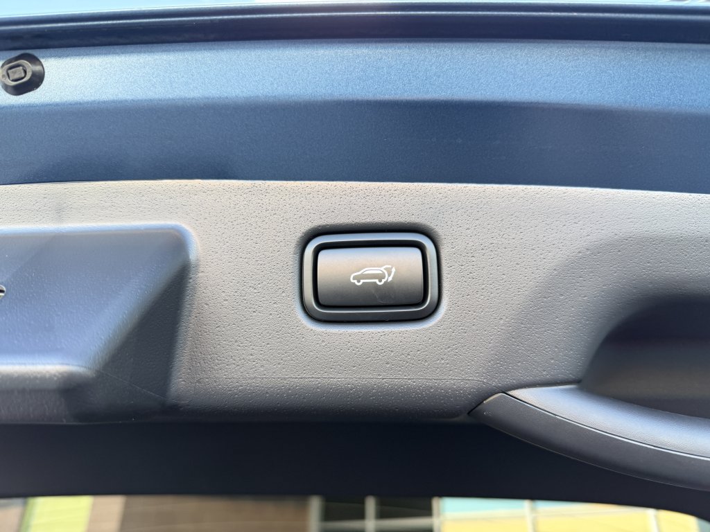 Used 2025 Kia Niro Wind FWD image 37
