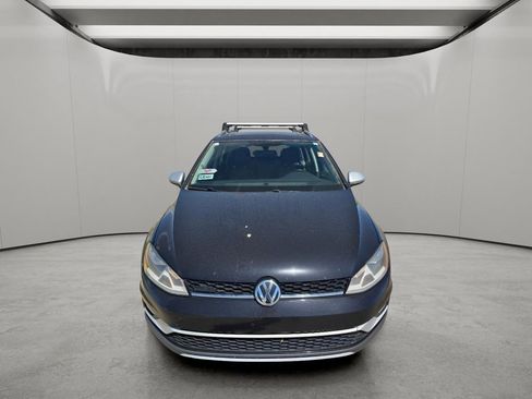 Used 2017 Volkswagen Golf Alltrack SE AWD/4WD image 8
