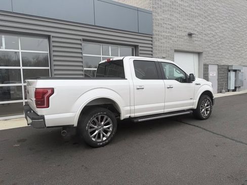 Used 2016 Ford F150 Lariat w/ Equipment Group 502A Luxury image 6