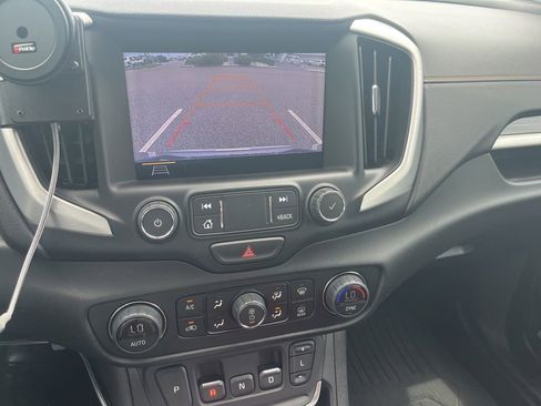 Used 2019 GMC Terrain SLT w/ Preferred Package AWD/4WD image 25