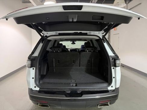 Used 2020 Chevrolet Traverse Premier w/ Redline Edition AWD/4WD image 8