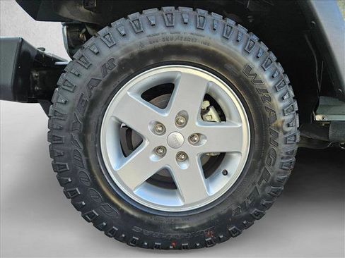 Used 2015 Jeep Wrangler Unlimited Sport w/ Quick Order Package 24S image 21