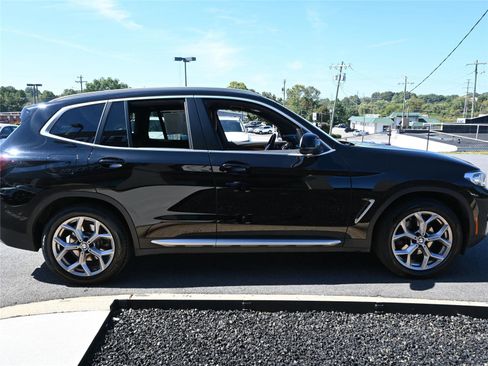 Used 2023 BMW X3 xDrive30i w/ Premium Package image 5