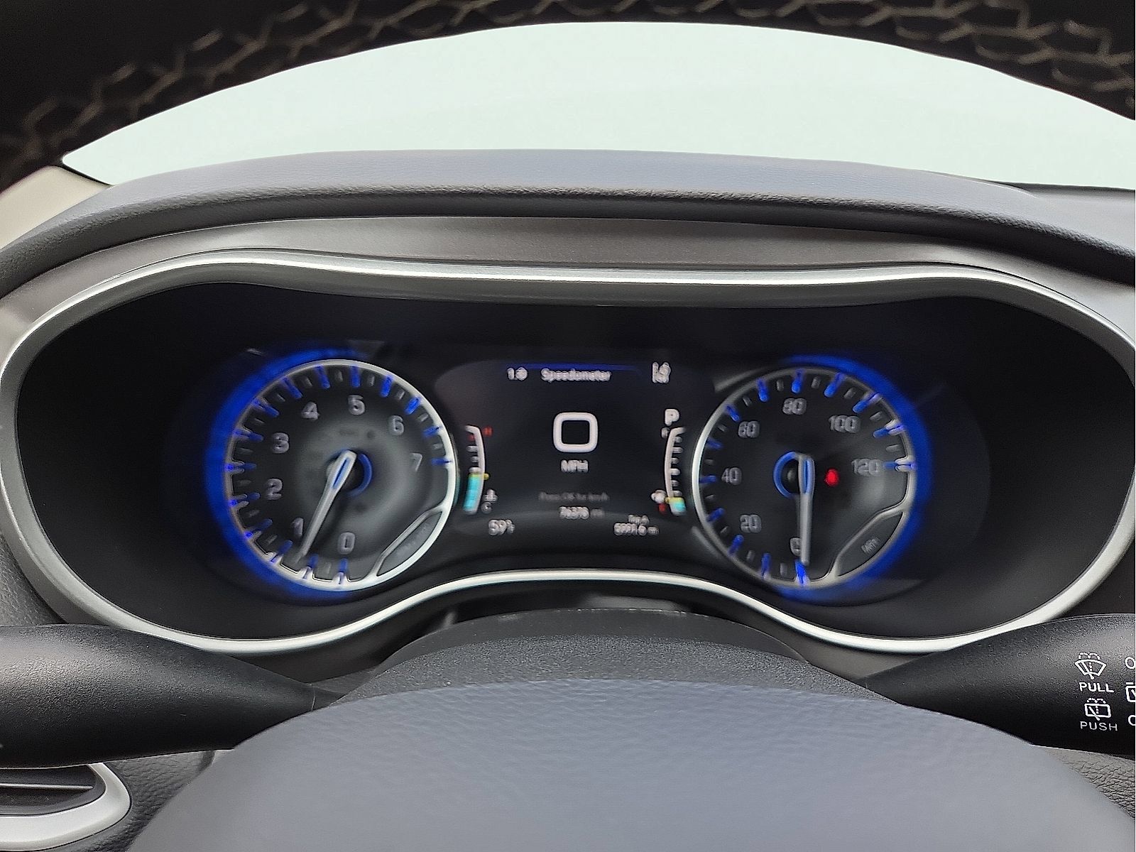Used 2023 Chrysler Pacifica Touring-L FWD image 23