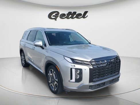 Used 2024 Hyundai Palisade Limited AWD/4WD image 3