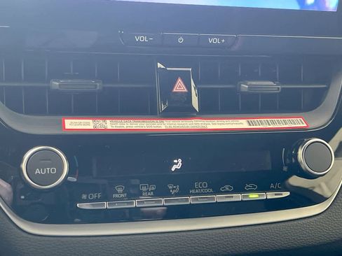 New 2026 Toyota Corolla SE image 19