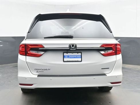 Used 2023 Honda Odyssey Touring image 9