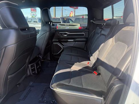 Used 2025 RAM 1500 Laramie AWD/4WD image 13