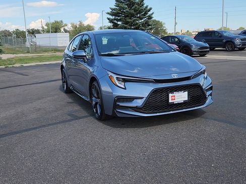 Used 2026 Toyota Corolla SE w/ SE Package FWD image 4