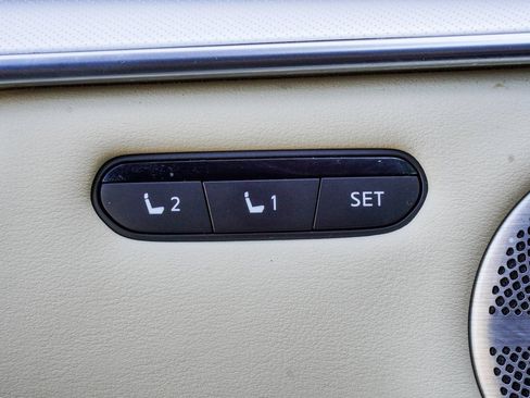 Used 2021 INFINITI QX50 Sensory FWD image 17