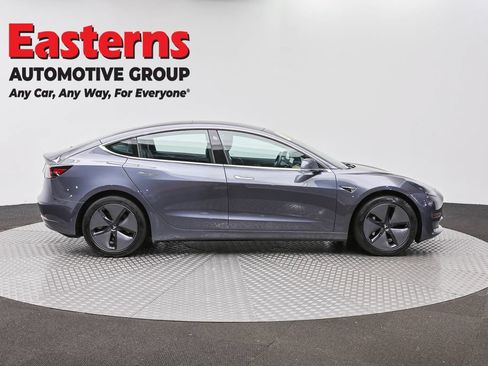 Used 2018 Tesla Model 3 Long Range AWD/4WD image 4