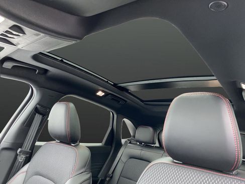 New 2026 Ford Escape ST-Line Select w/ Tech Pack #2 image 7