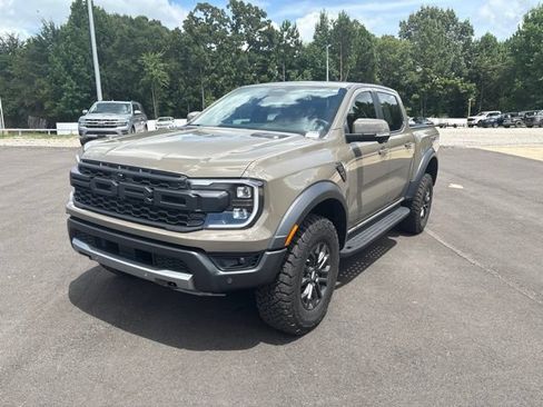 Used 2025 Ford Ranger Raptor AWD/4WD image 3