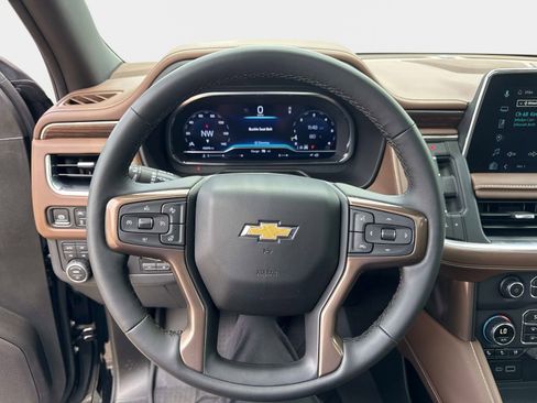 Used 2024 Chevrolet Tahoe High Country AWD/4WD image 33