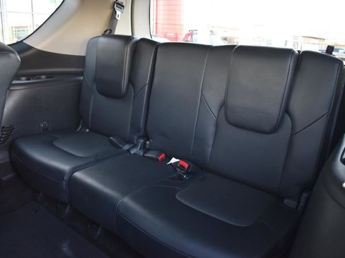 Used 2024 Nissan Armada SV image 52