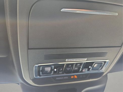 New 2025 Lincoln Navigator L Reserve w/ Jet Appearance Package image 17