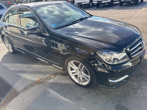 Used 2014 Mercedes-Benz C 300 4MATIC Sedan image 19