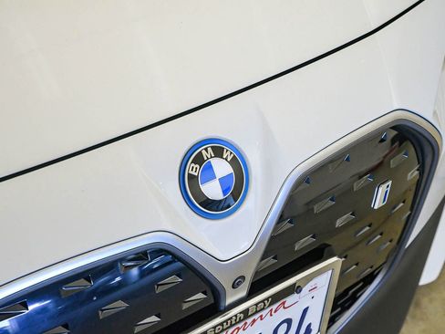 Certified 2023 BMW i4 eDrive35 w/ Premium Package RWD image 7