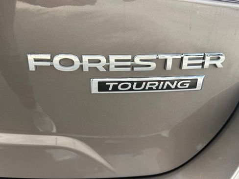 Used 2023 Subaru Forester Touring AWD/4WD image 38