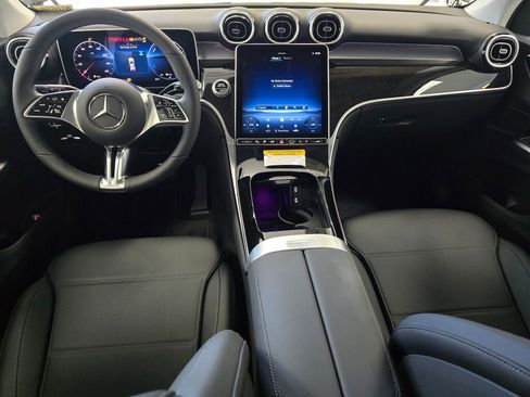 New 2025 Mercedes-Benz GLC 350e 4MATIC image 13