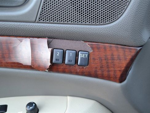 Used 2009 INFINITI G37 x Sedan w/ Premium Pkg image 14