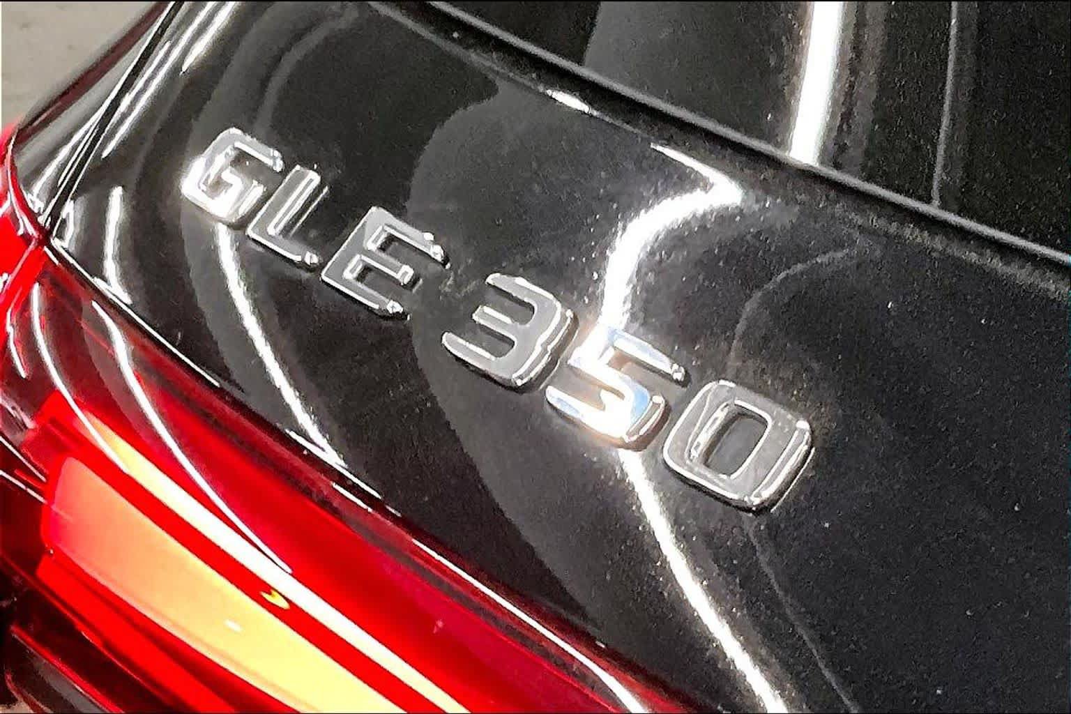 Used 2024 Mercedes-Benz GLE 350 4MATIC image 9